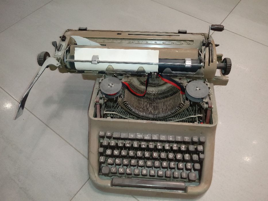 Maszyna do pisania stara Optima PRL
