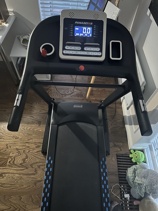 Продам бігову доріжку PANASEIMA