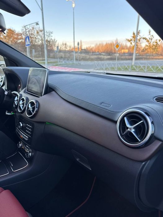 Mercedes-Benz electric