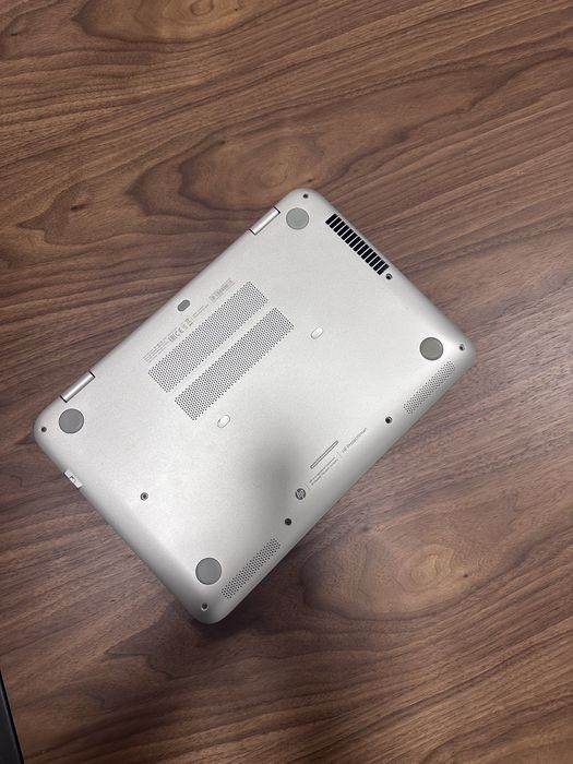 Computador Portátil HP pavilion 13x360