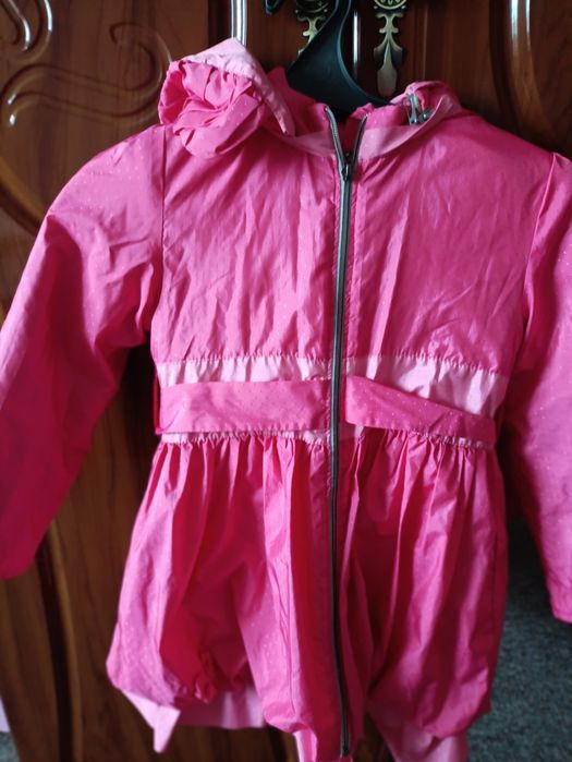 Плащик для дівчинки
