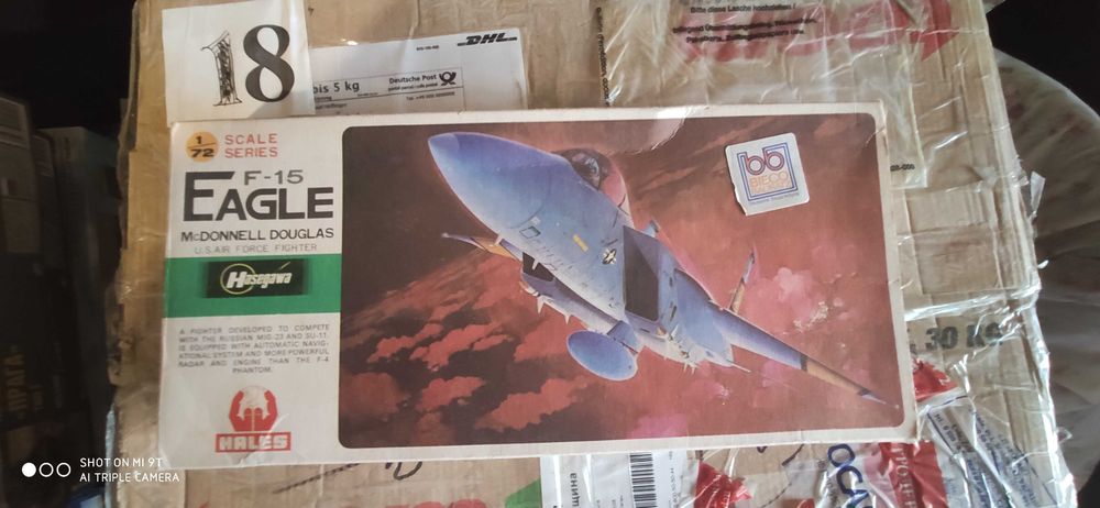 Збірні масштабні моделі літаків в масштабі 1/72