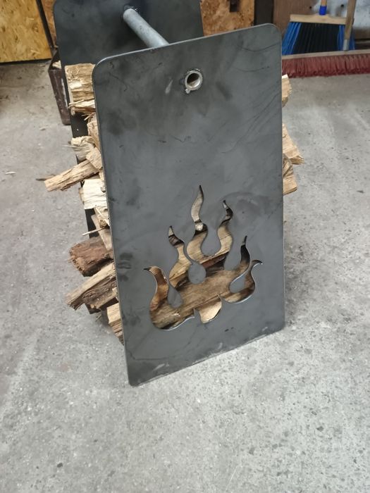 Stojak na drewno kominkowe, opałowe