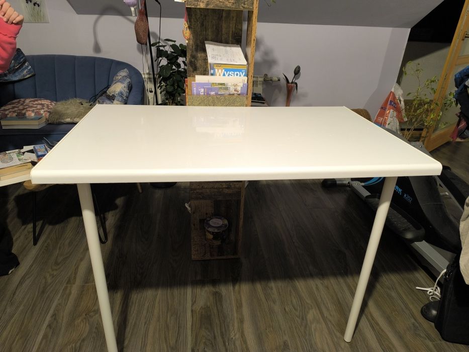 stolik biały 59x100x79