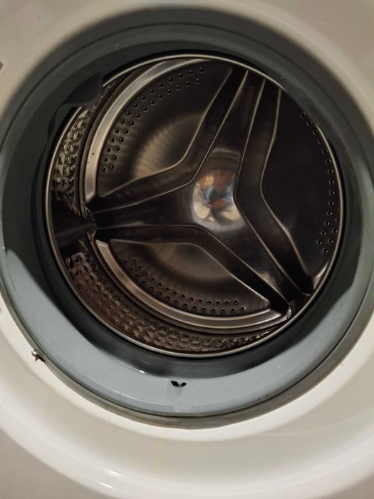 Máquina de lavar roupa. Samsung e em bom estado. Zona do Entroncamento