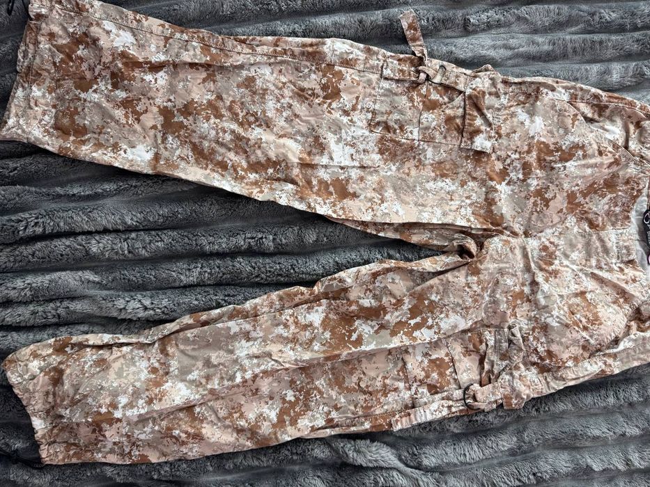 Одяг для дівчинки