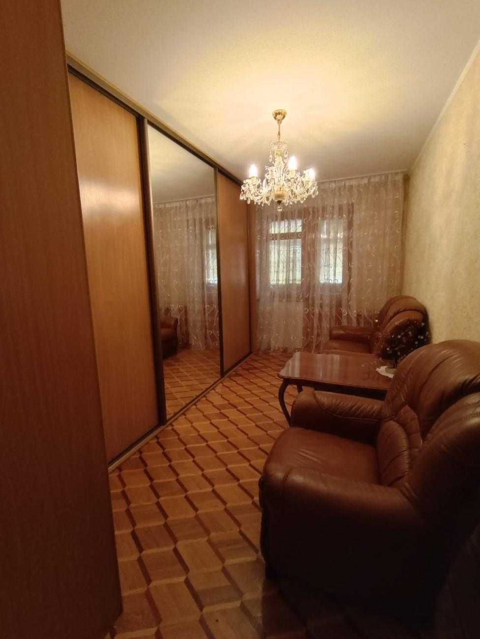 Продам 3 ком квартиру на Вузовском ул. А.Невского (822-424)