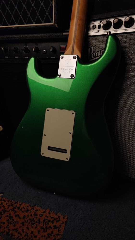 Fender Stratocaster Player Plus HSS JADE GREEN + CASE Kisielewski