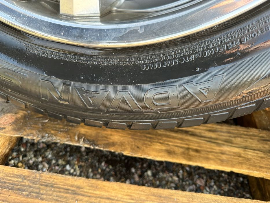 koła felgi alumiowe mitsubishi pajero iv yokohama 275/50/r20