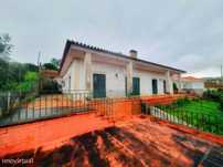 Moradia T4 para venda