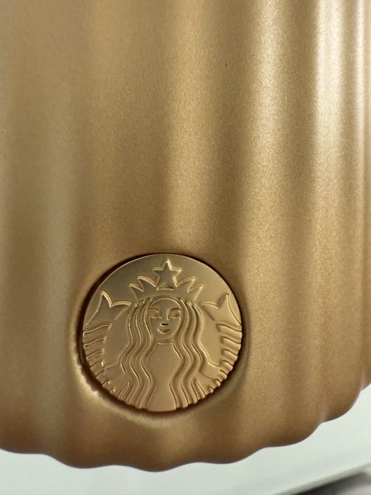 Kubek zloty starbucks nowa kolekcja limitowana