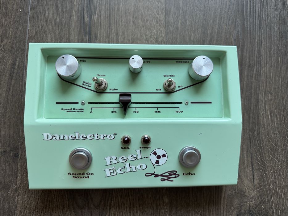 Danelectro Reel Echo tape delay echoplex