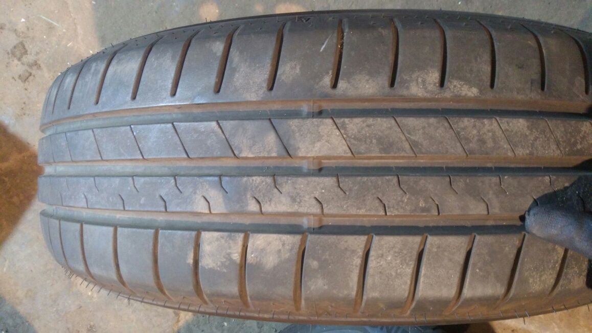 Opona 215/65R16 Falken