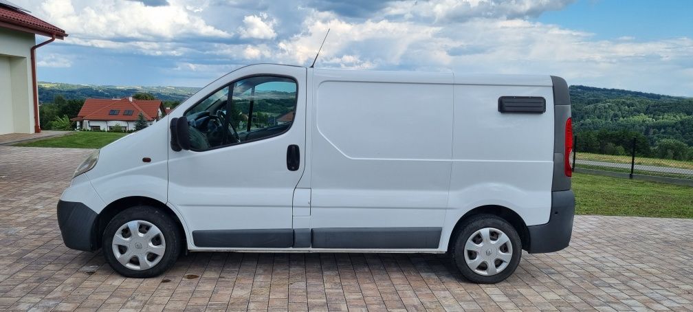 Opel Vivaro ( Traffic ) L1H1