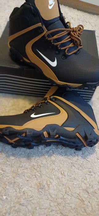 Nowe zimowe buty męskie