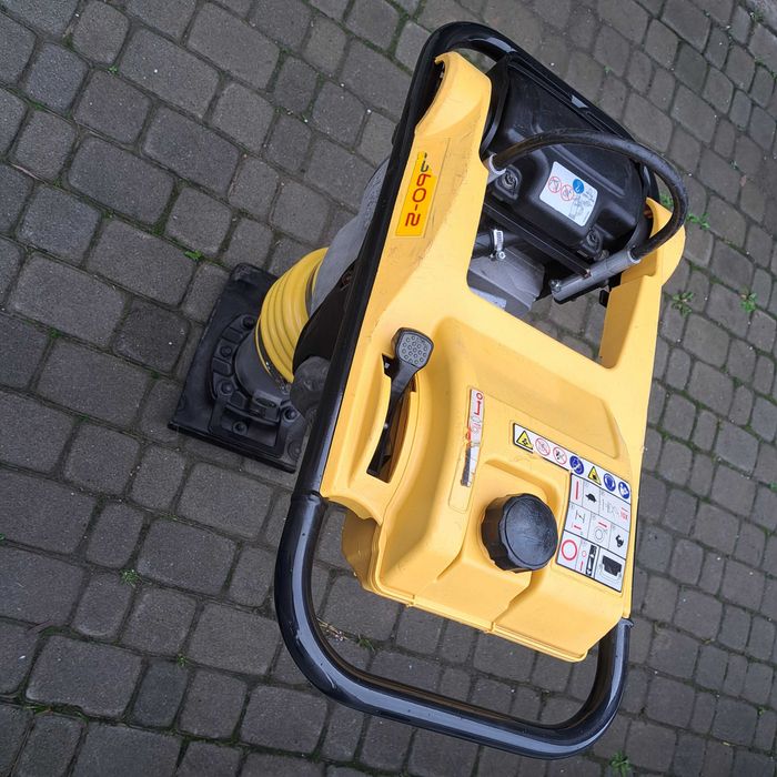 Zagęszczarka gruntu wackek neuson Skoczek