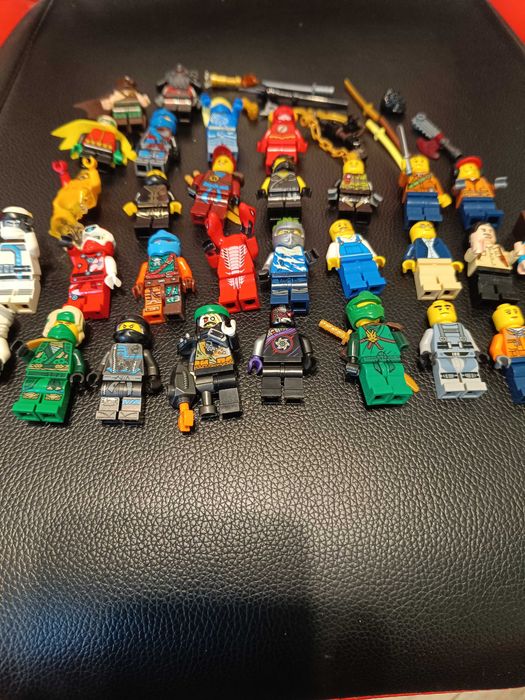 Sprzedam ludziki LEGO