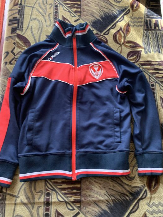 Спортивна форма: штани, кофта, футболка