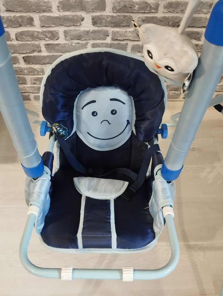 Huśtawka dla dzieci na stojaku