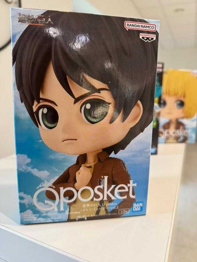 Attack on Titan figures