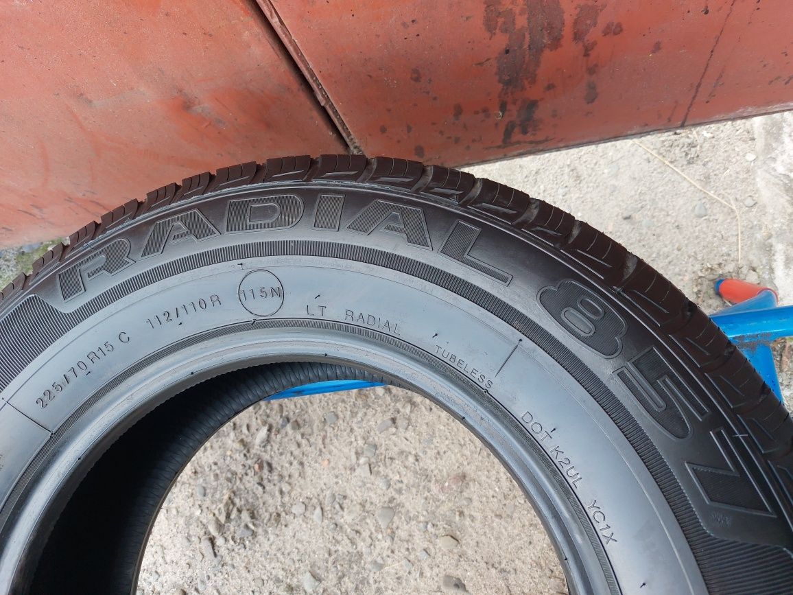 225/70/15C R15C KUMHO RADIAL 857 1шт літо шини