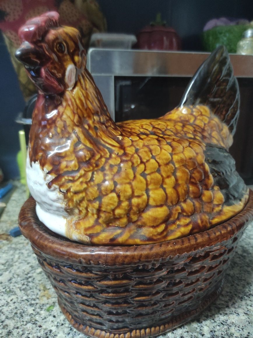 Galinha louça das Caldas