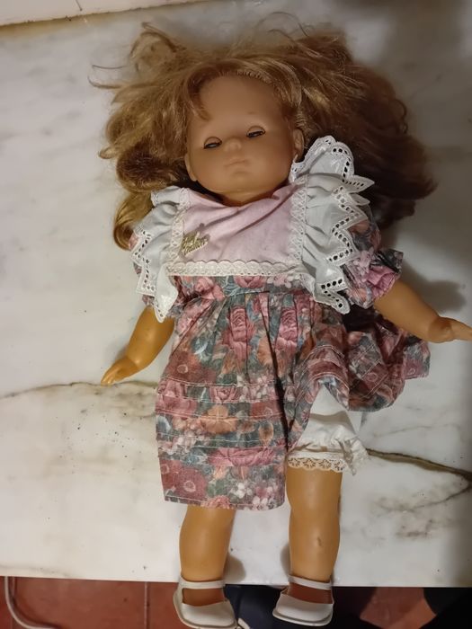 Boneca Antiga Zapf Creation