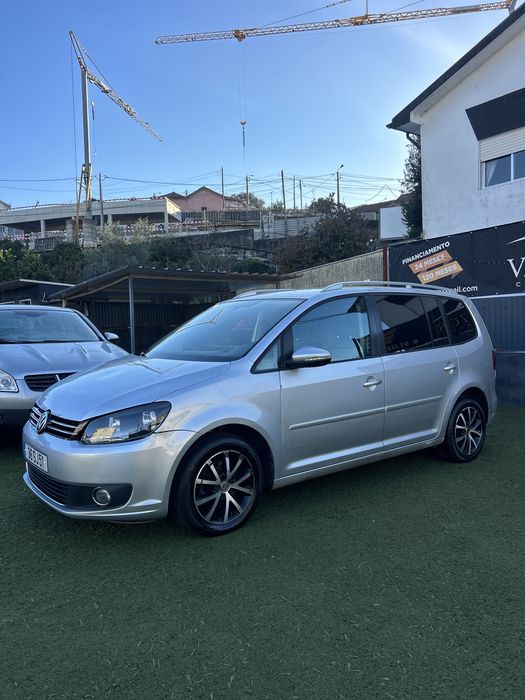VW Touran 1.6 TDI BlueMotion