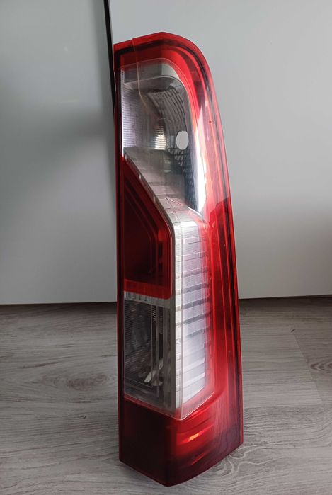 Lampa tylnia tył prawa Renault Master Opel Movano