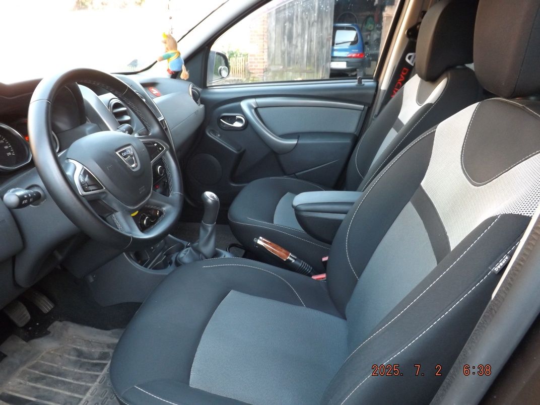Dacia Duster 1,6 sce laureate