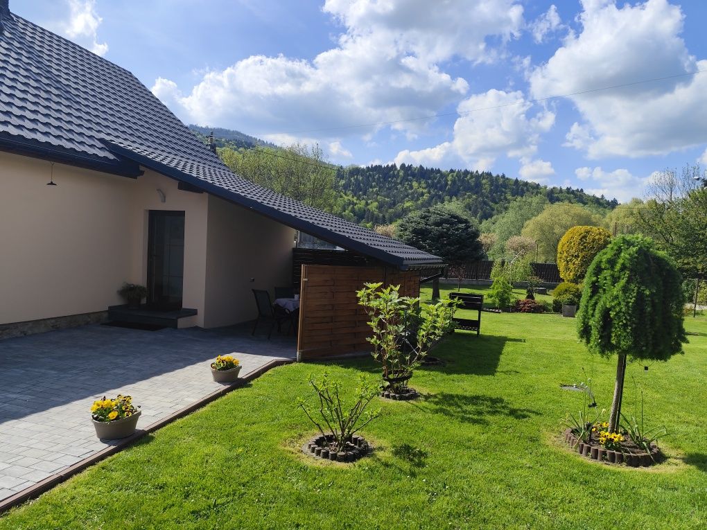 Pokoje nad jeziorem, domek w górachch