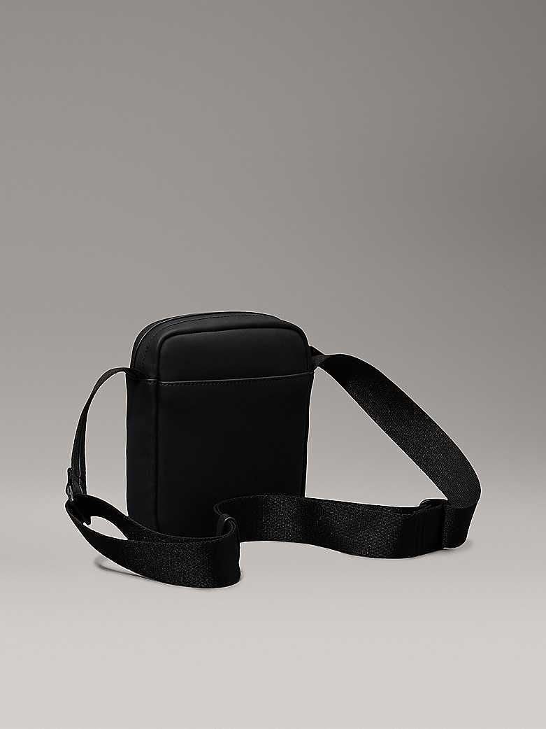 Calvin Klein. Mała konduktorka