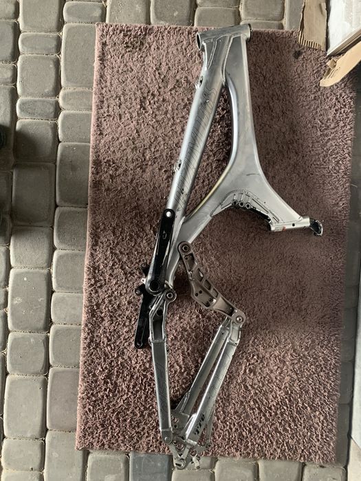(270мм ходу) Specialized big hit 3