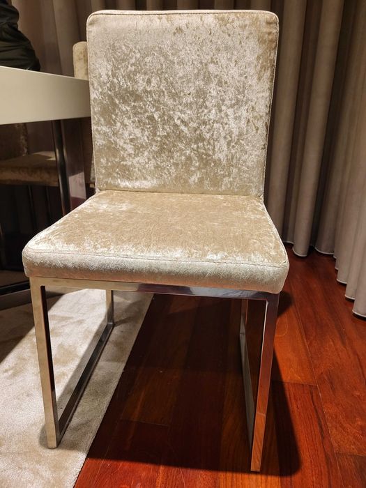 Cadeiras de Sala como novas com inox