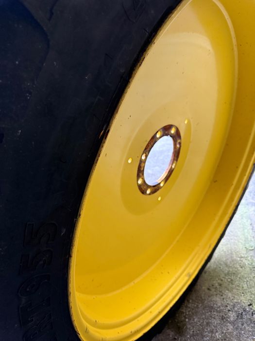 Sprzedam zestaw kół waskich John Deere 6130R