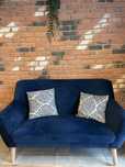 Sofa welurowa granat