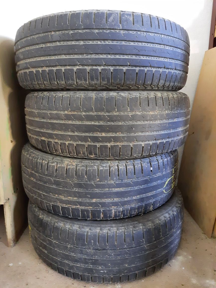 Opony NOKIAN 225/65 R17