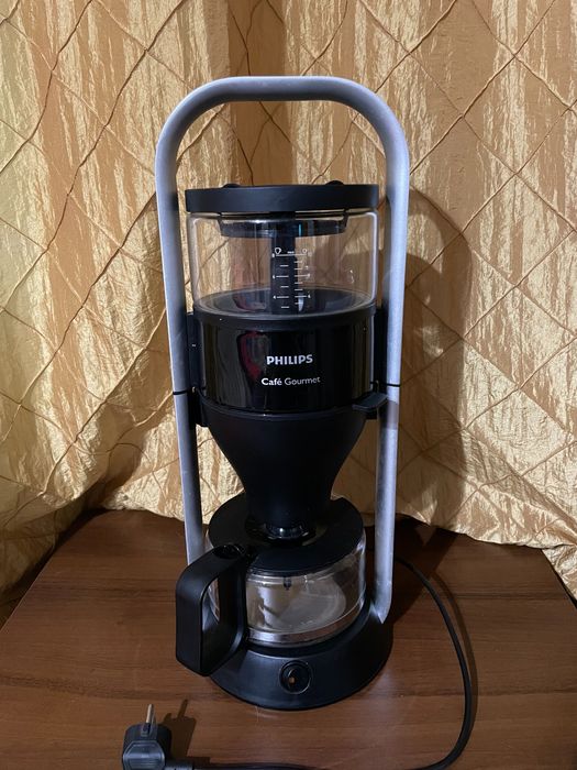 Автоматическая кофеварка Philips Café Gourmet