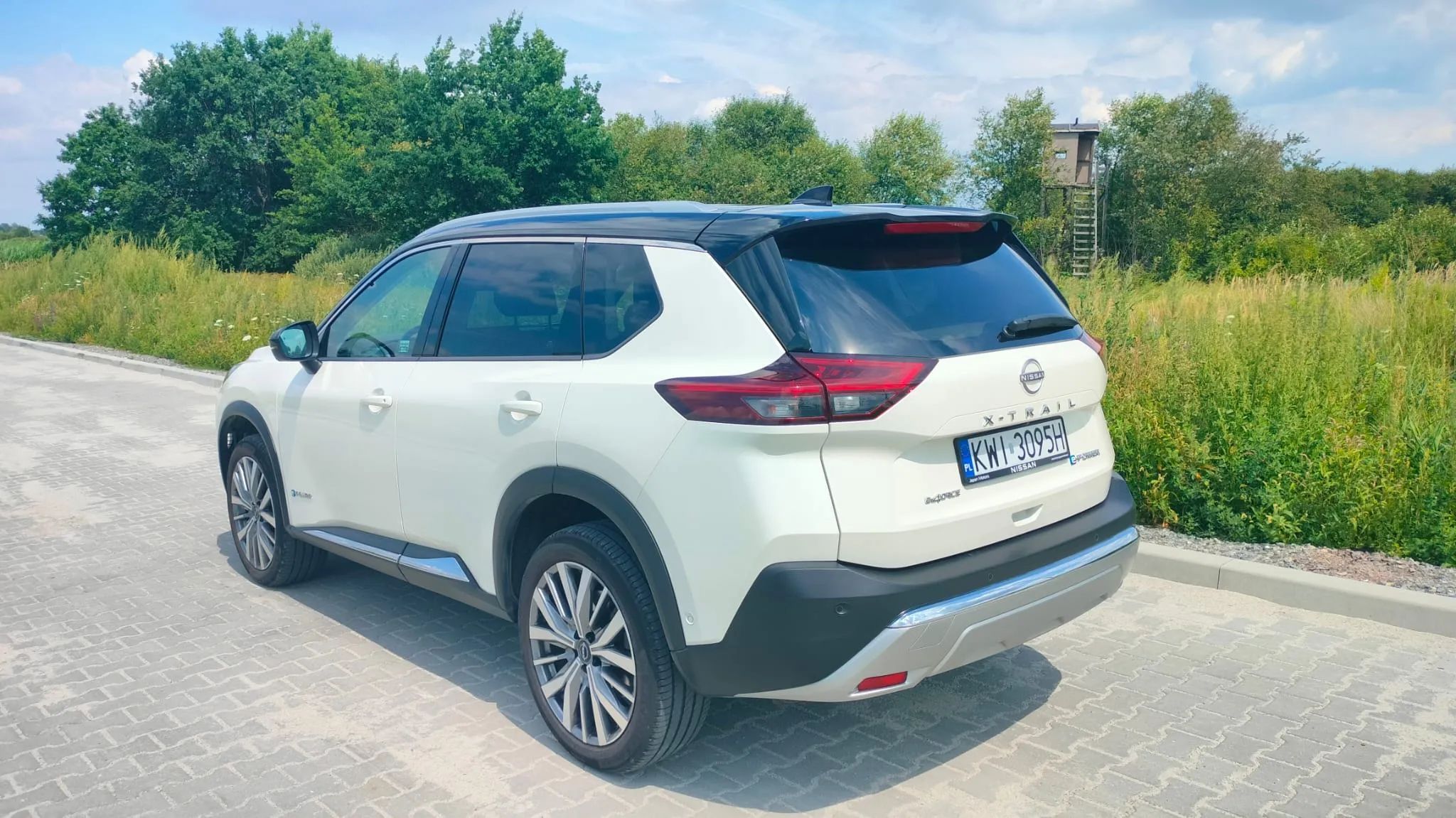 Nissan X-Trail Pierwszy właściciel, salon polska, stan jak nowy, automat 4x4
