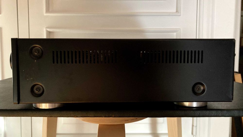 Amplificador Marantz PM5003 – Integrado Hi-Fi, 45W, bom estado