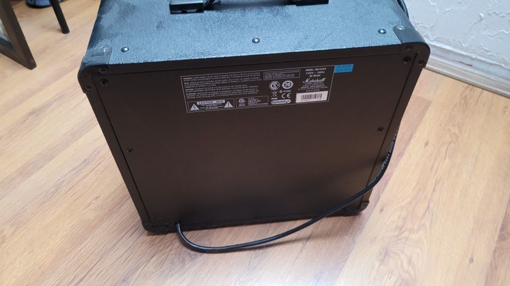 Wzmacniacz gitarowy Marshall MG15CFR 40 Wat