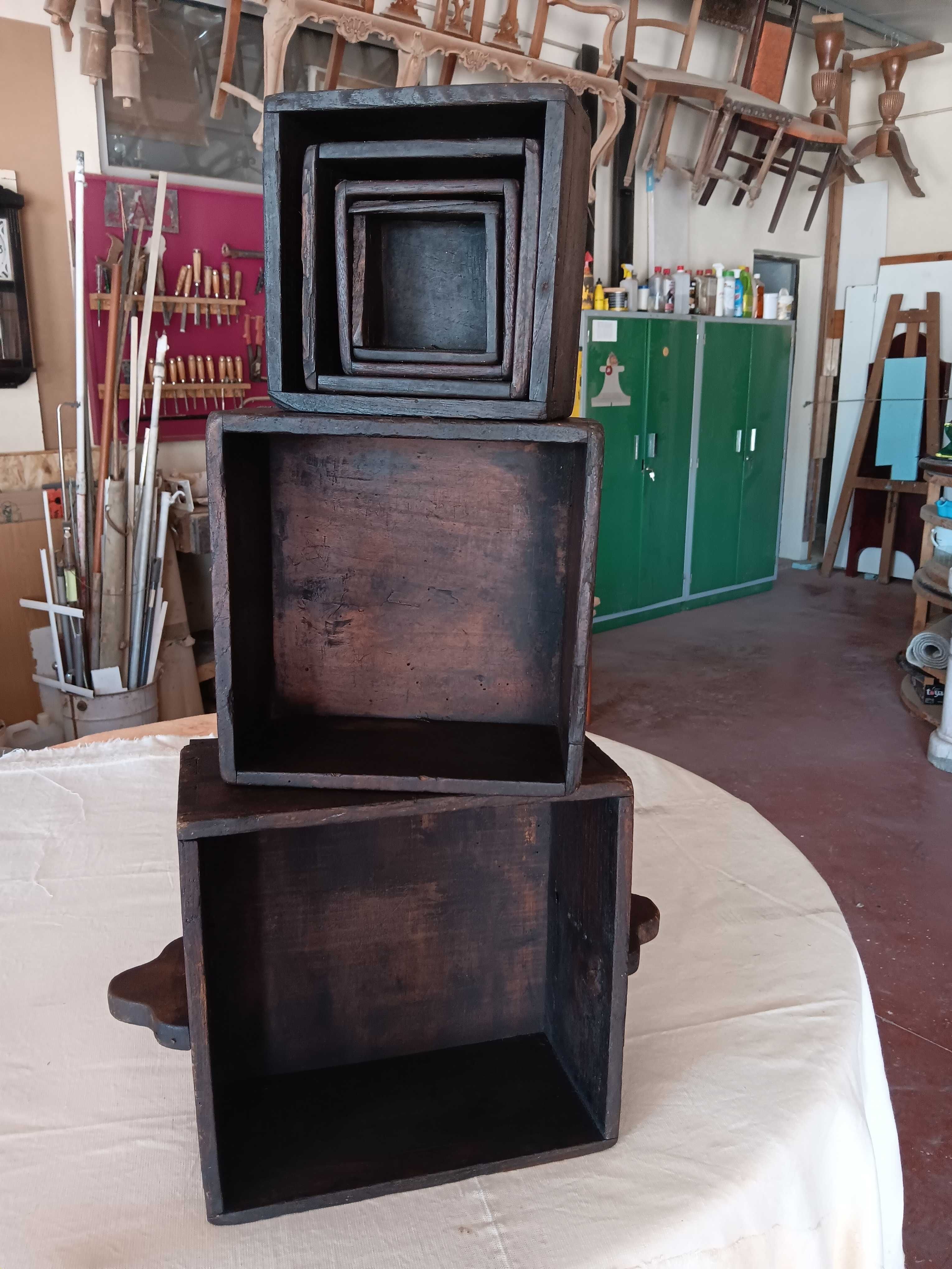 Conjunto de Alqueires aferidos ( Painel D'Instantes)
