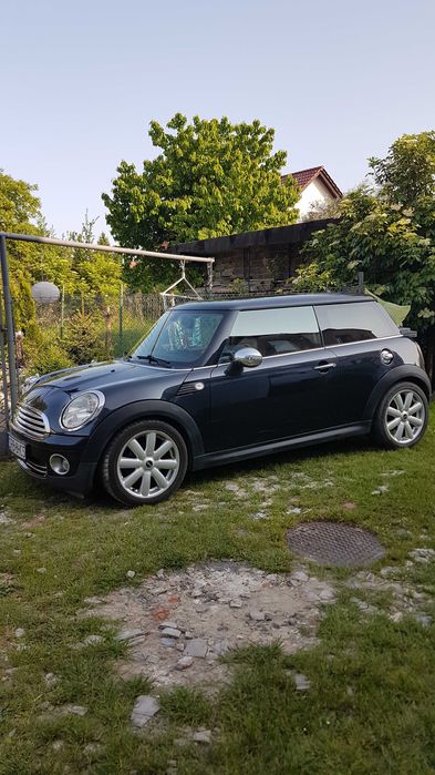 Śliczny Mini Cooper 1.6D.2007 rok.