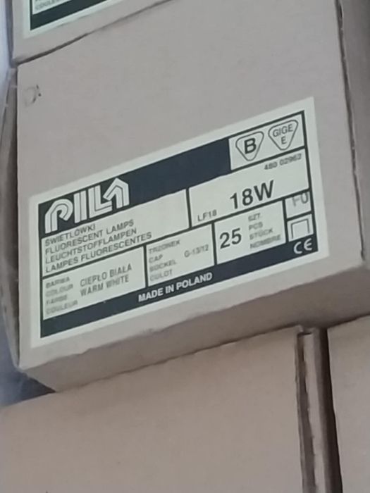 Świetlówki PILA G13 18W WARM WHITE