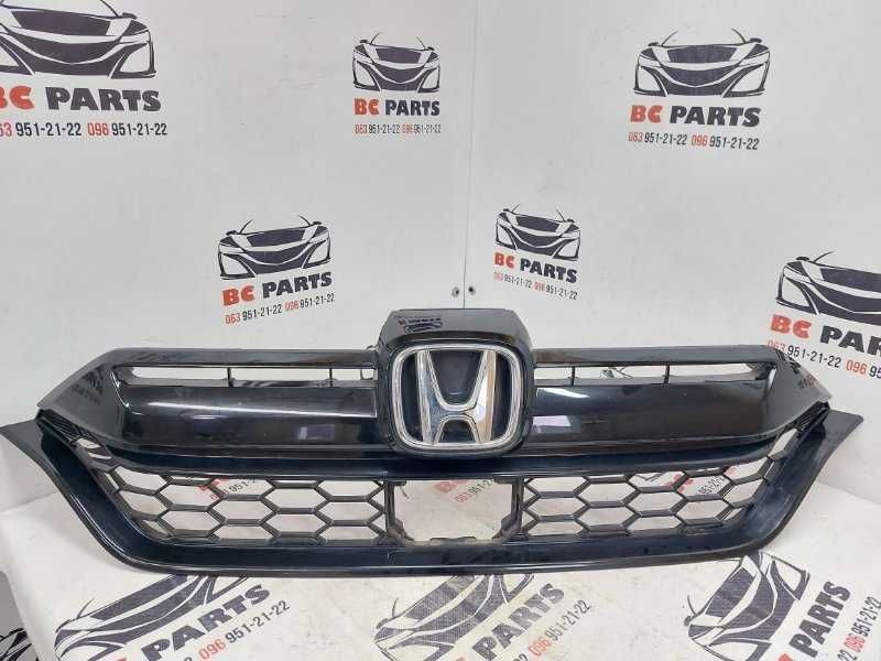 Решетка радиатора Honda CR-V 2017+   71121-TLA-A60