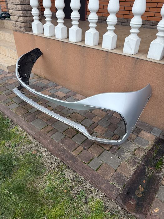 Продам бампер оригинал Mersedes EQA 2021