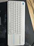 Klawiatura Logitech K400 plus