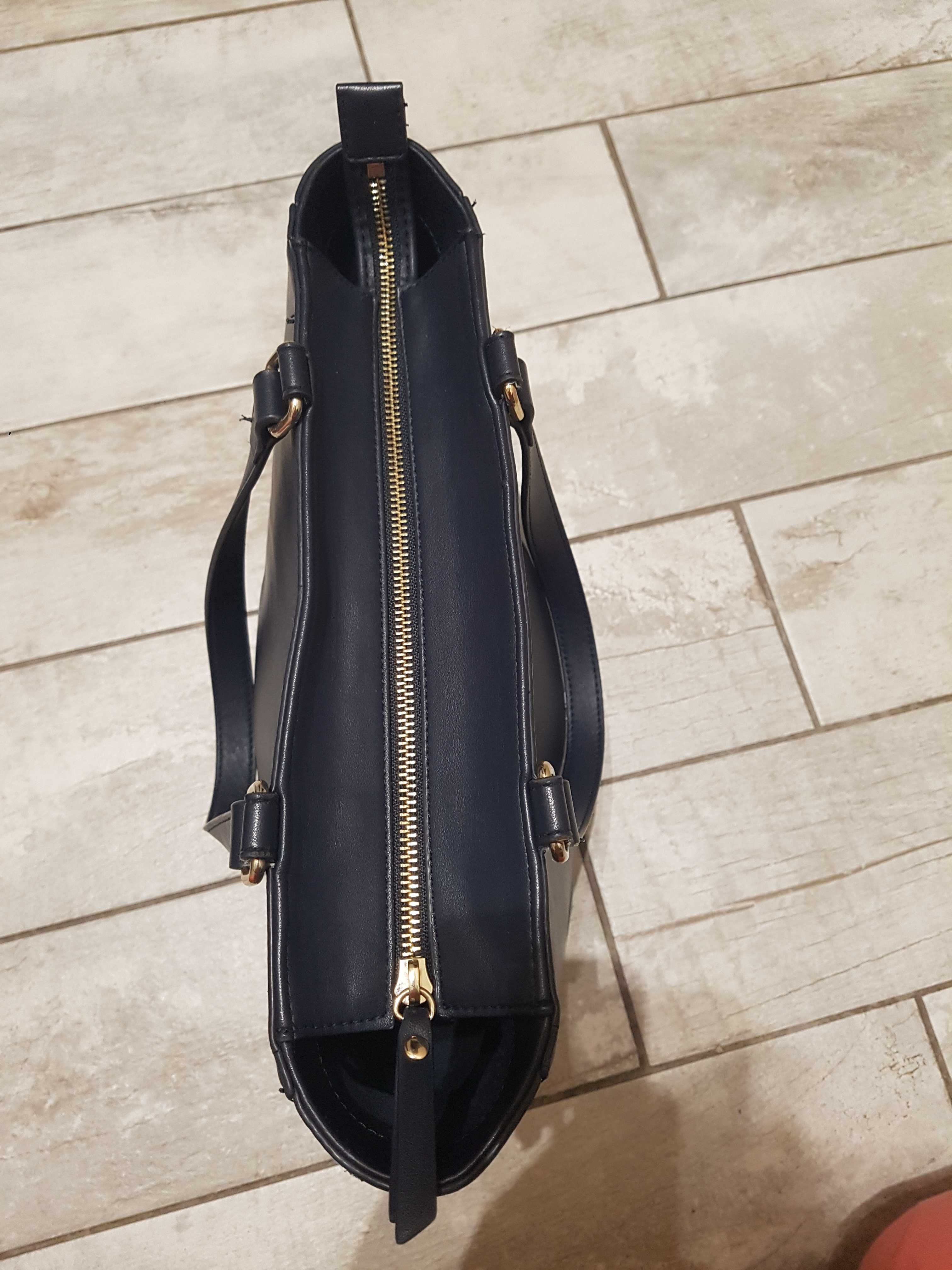 Torebka damska firmy Tommy Hilfiger