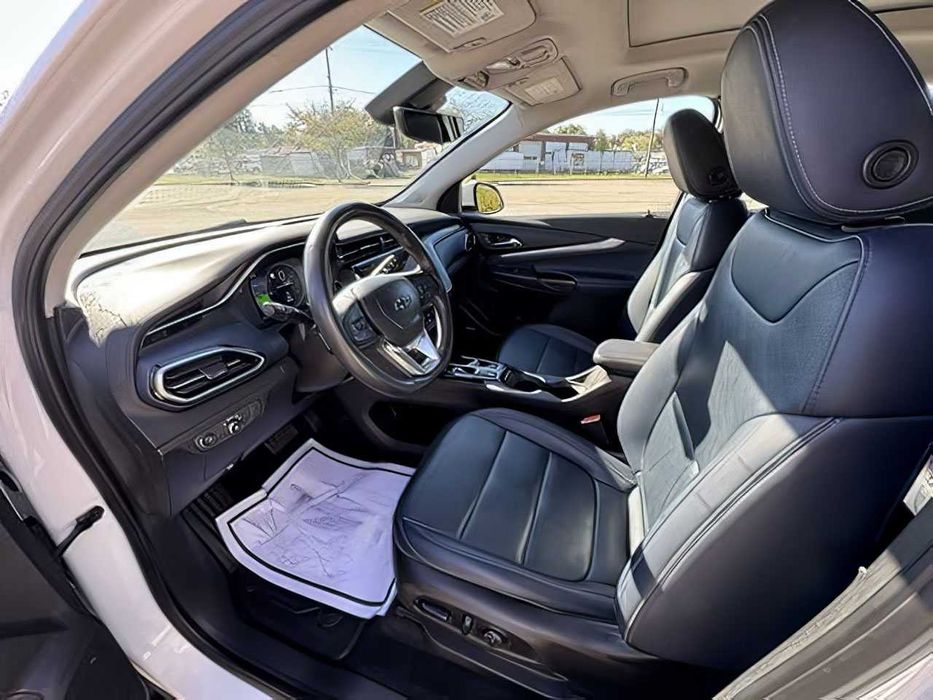 Chevrolet Bolt      2023