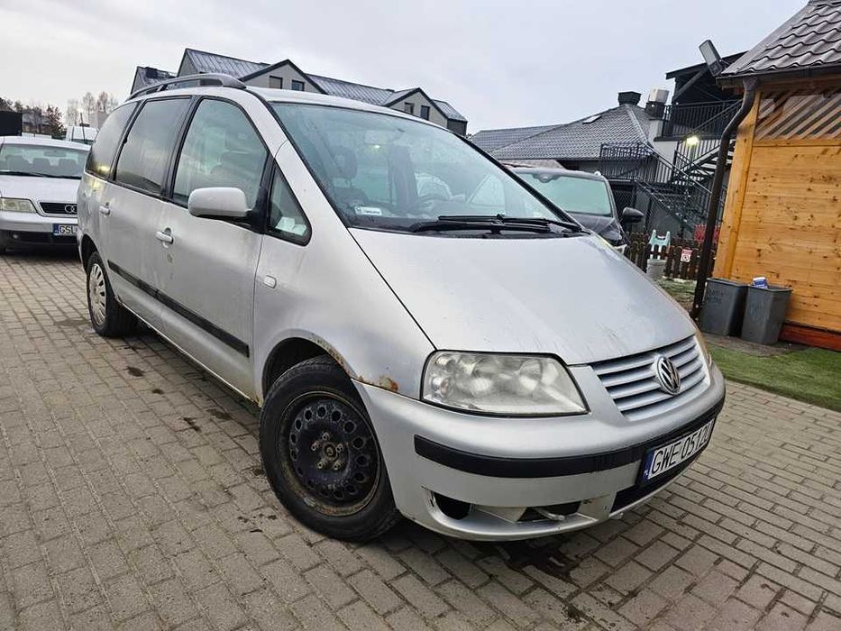 Volkswagen Sharan/2001 rok/1.9 diesel/7 osobowy/hak/opłaty aktualne